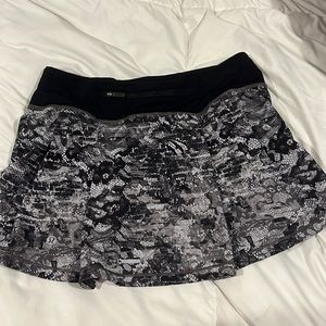 Lululemon skirt